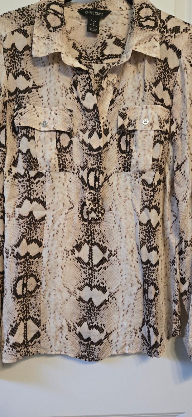 WHBM Women's 6 Blouse Snakeskin Roll Tab Sleeve Button Front Retro 80s
